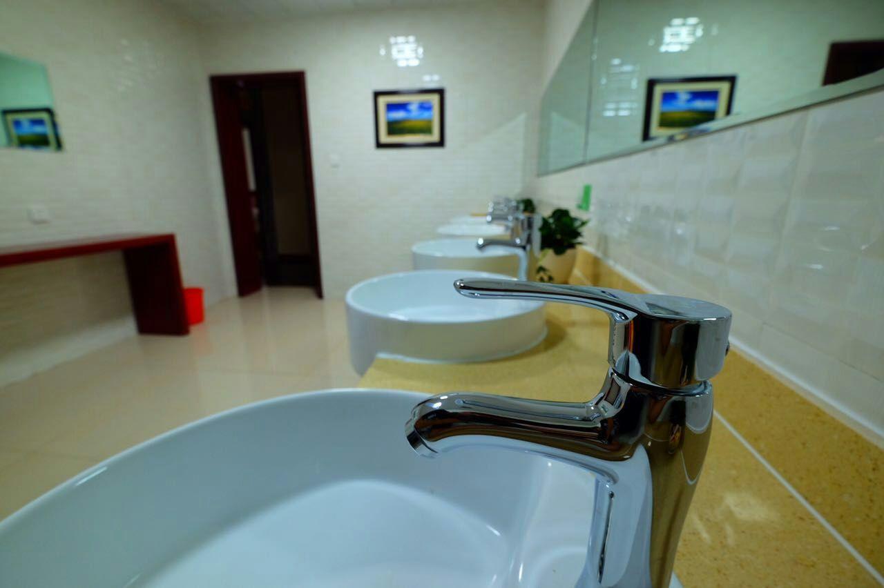The Silk Road Travelers Hostel Zhangye Esterno foto