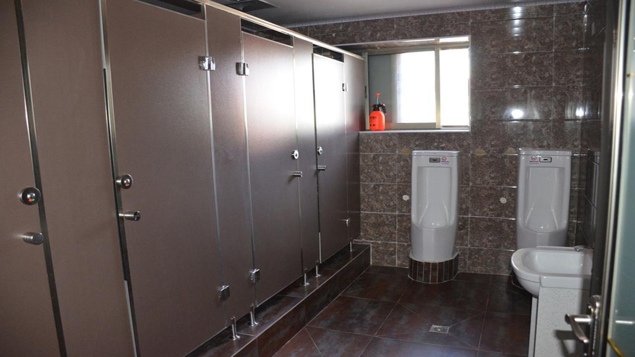 The Silk Road Travelers Hostel Zhangye Esterno foto